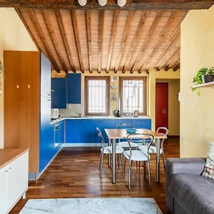 residence-dei-frutti-centro-storico.hotelinveneto.com/
